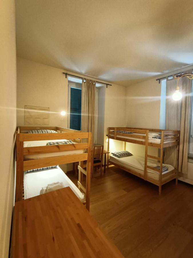 Hostel Panperduto Somma Lombardo Exterior foto